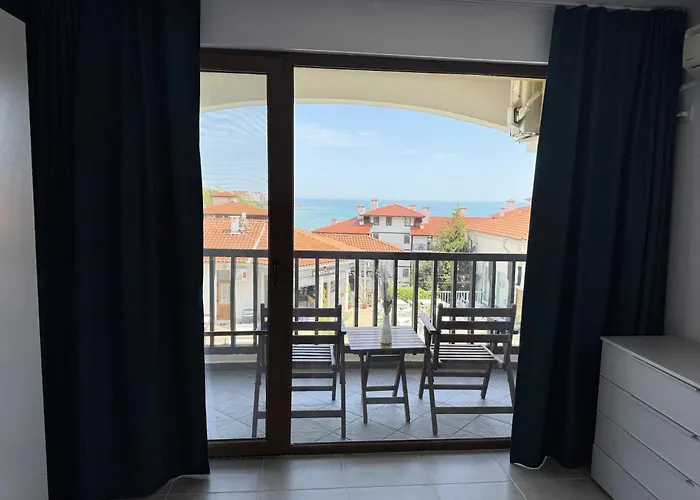 Sun Coast By The Sea Apartament